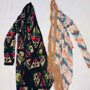 2 Girl sweater wraps